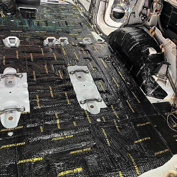 Customized Car Hood Insulation Pad Car Thermal Barrier Noise Mitigation Design